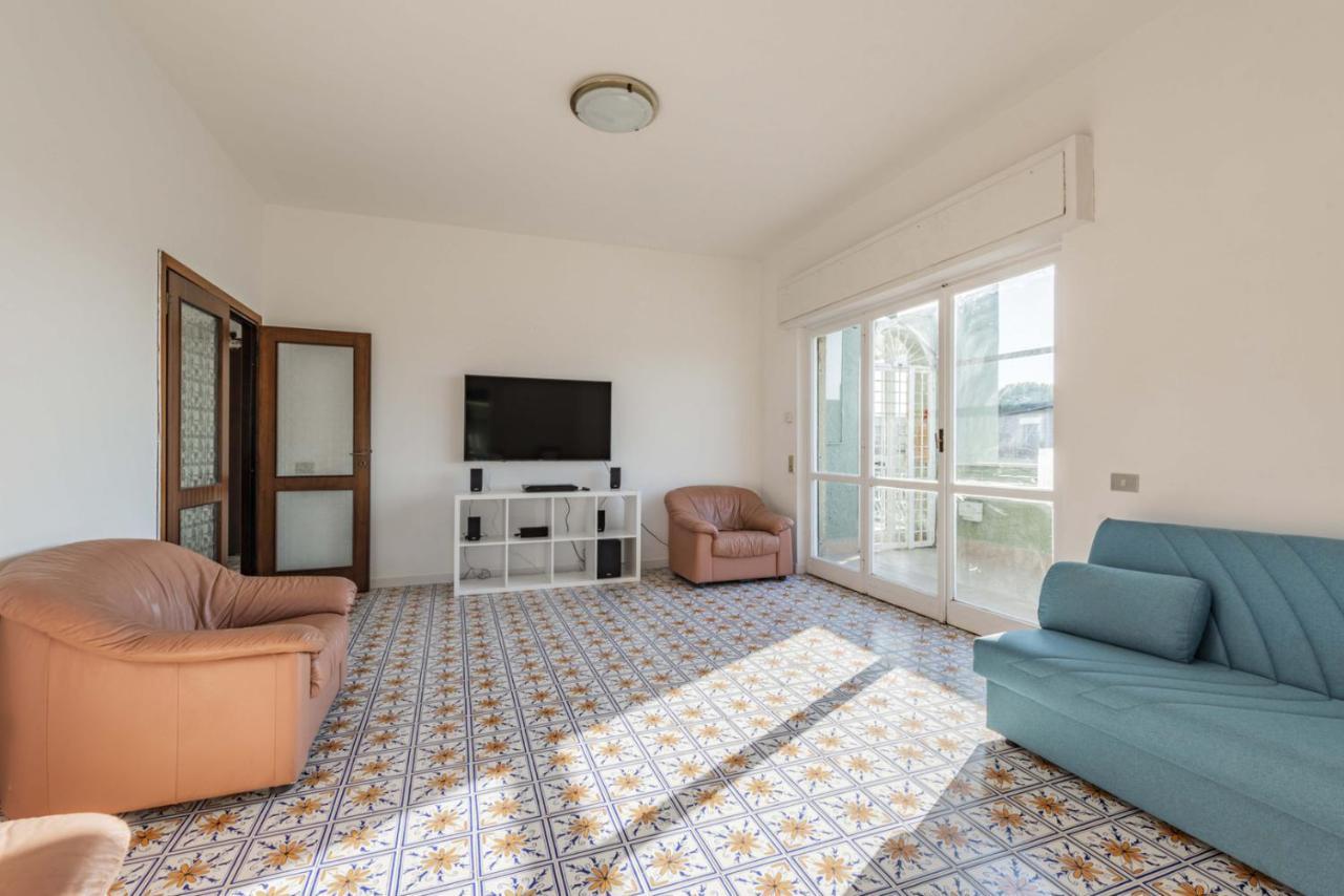 Rosa House Apartment Marina di Cerveteri ภายนอก รูปภาพ