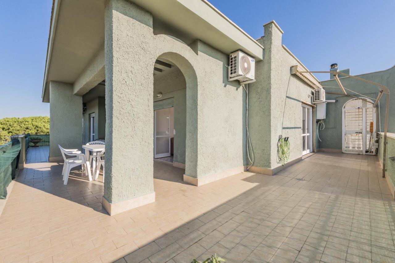 Rosa House Apartment Marina di Cerveteri ภายนอก รูปภาพ